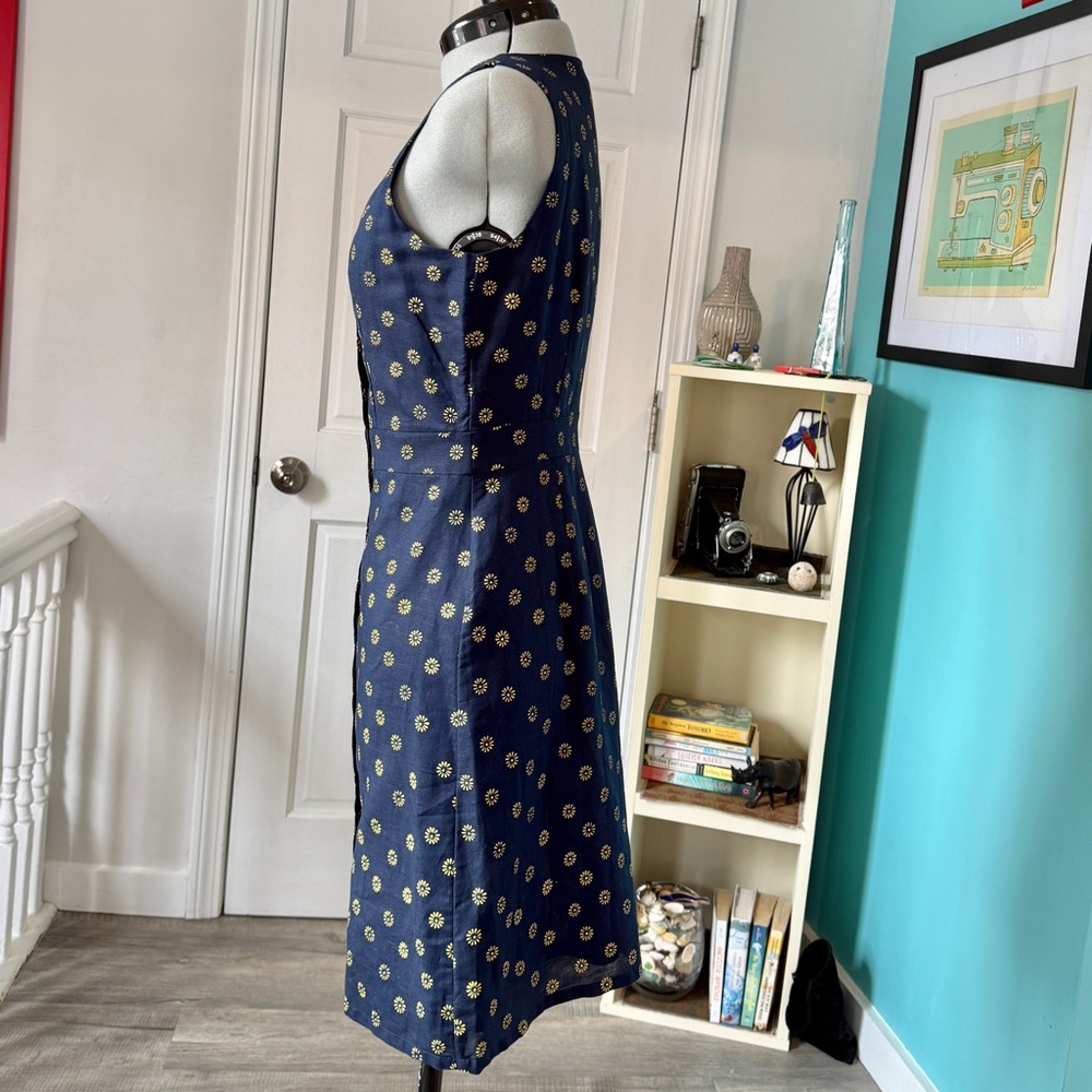 NEW J. Crew V Neck Button-Front Linen/Cotton Summer Dress (size 0) - Picture 5 of 13
